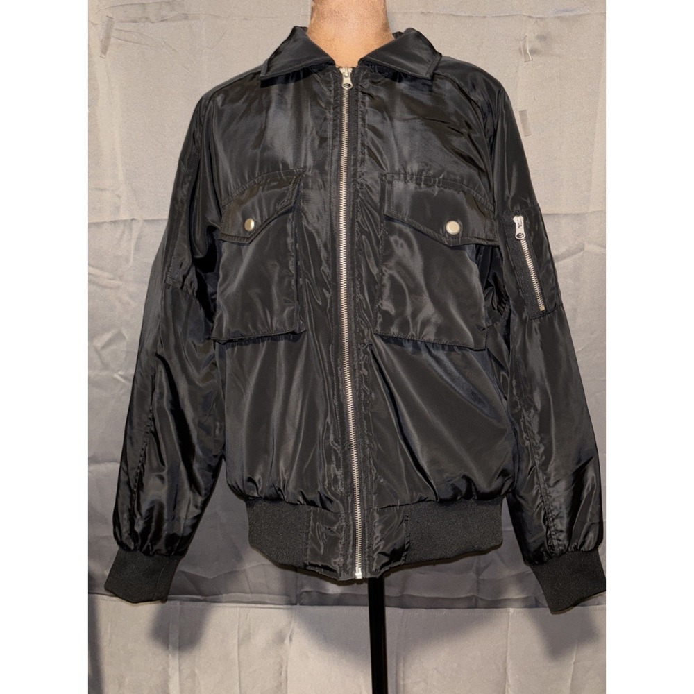 Women's ~Forever 21~ Black Polyester Fully Lined Bomber Jacket Size Small